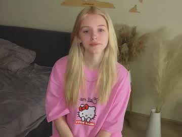 cam couple porn wildadearborn image #7052936