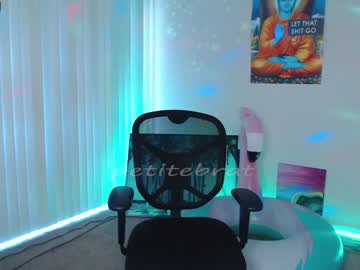 cam girl porn petitebrat image #1353608