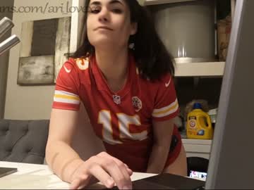 cam couple porn ari_lovexo image #3579090