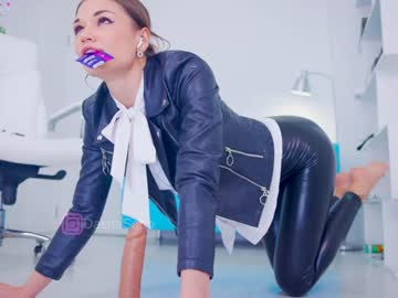 cam girl porn _d_a_s_h_a_ image #4310408