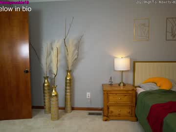 cam girl porn 19honeysuckle image #4703043