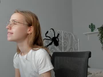 cam girl porn asemiluna image #453836