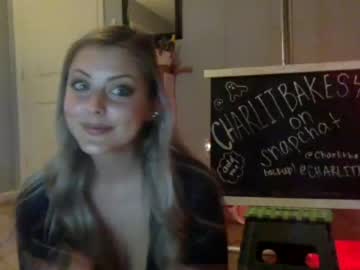 cam girl porn charlitbaker image #592854