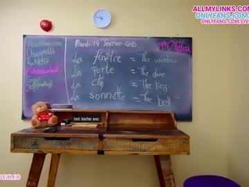 cam girl porn livecleo image #3745515