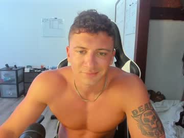 cam couple porn cowsgomoo101 image #2001875