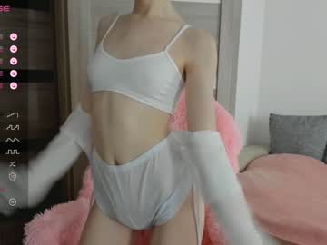 cam tranny porn evie_may image #6329974