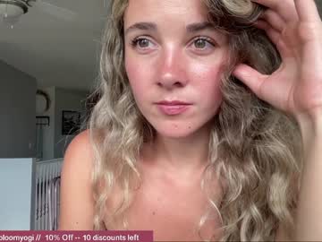 cam girl porn bloomyogi image #2180118