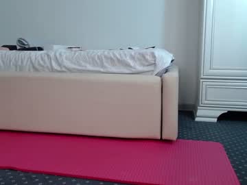 cam girl porn carmela_fox image #2829559