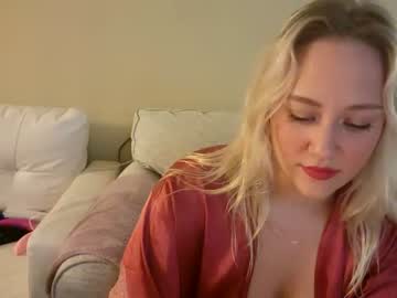 cam girl porn goddessmayvn image #4346302
