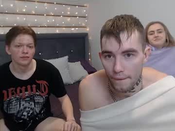 cam couple porn hizgi image #918124