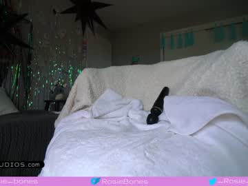 cam girl porn rosiebones image #2953736