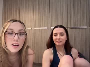 cam girl porn selenamenda image #7023384
