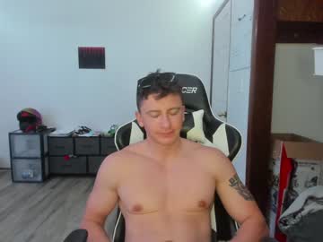 cam couple porn cowsgomoo101 image #1196777
