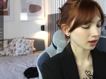cam girl porn _guesswhat_ image #1639168