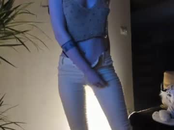 cam girl porn sofiaandwonderland image #2381517
