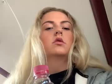 cam couple porn emliyjamesmjb image #151984