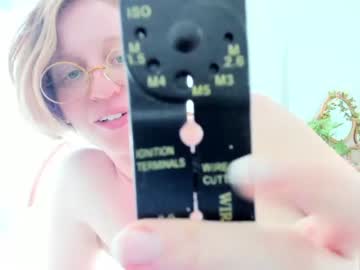 cam girl porn pretendlunch image #2775383