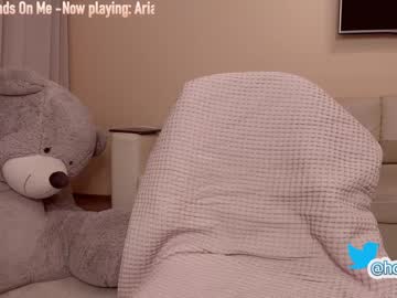 cam girl porn hollyextra image #801054