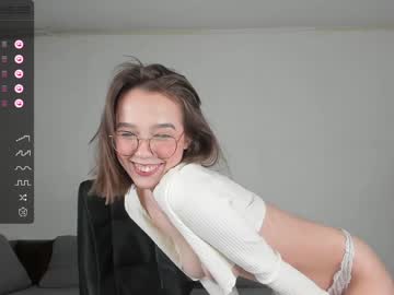 cam girl porn amilia4u image #4968524