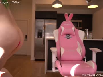 cam girl porn bailey_eilish image #3986069