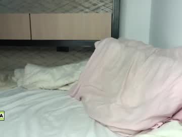 cam girl porn latinella image #5644383
