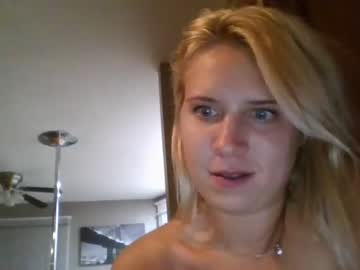 cam girl porn blondethickchick27 image #70131