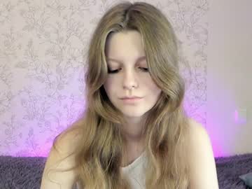 cam girl porn alainaestrada image #5564771