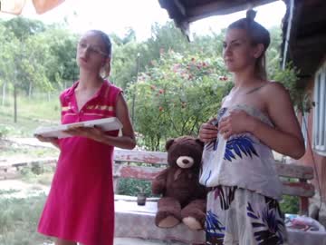 cam couple porn danamily image #2077250