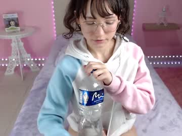 cam girl porn little_effy18 image #1015423