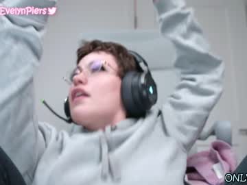 cam girl porn evelynpiers image #1563448
