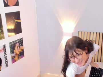 cam girl porn little_effy18 image #3822497