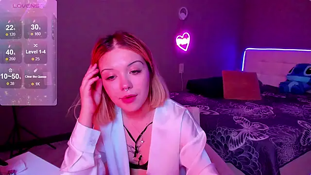 Stripchat sex cam Sowiwi