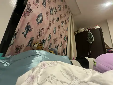 Stripchat sex cam violetcutie