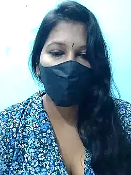 Stripchat sex cam thamarai