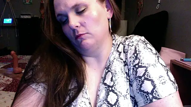 Stripchat sex cam badbish777