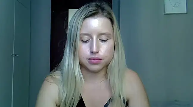 Stripchat sex cam SexyVarietta