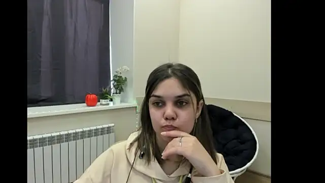 Stripchat sex cam LauraHaig