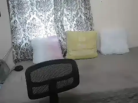 Stripchat sex cam RileyRyker