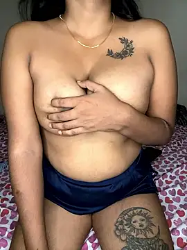 Stripchat sex cam its_poojaa