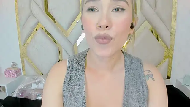 Stripchat sex cam Lannajansen