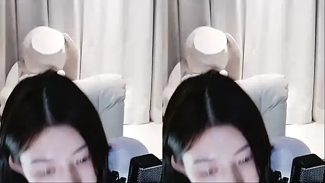 Stripchat sex cam small-mila