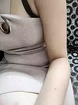 Stripchat sex cam Sunidhi_08