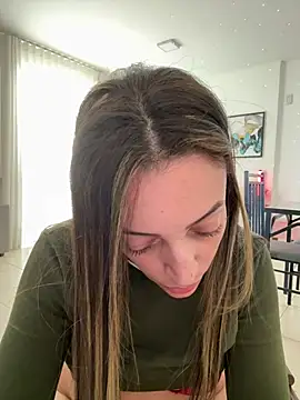 Stripchat sex cam BelleLouiseVp