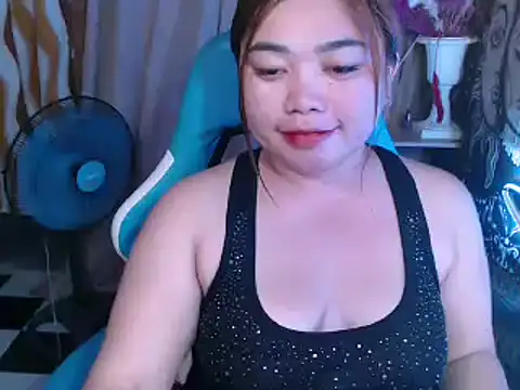 Stripchat sex cam naughty_mae