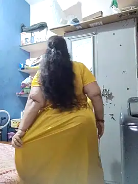 Stripchat sex cam tamilthanushri