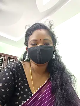 Stripchat sex cam malavika999