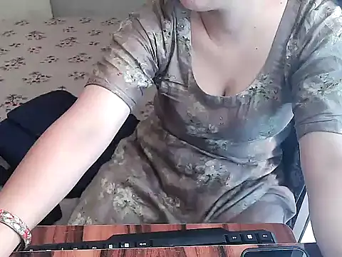 Stripchat sex cam cutenimahi