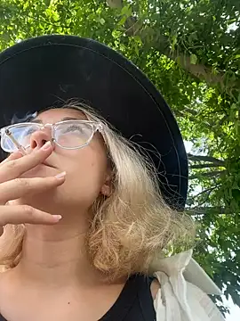 Stripchat sex cam MerryWise