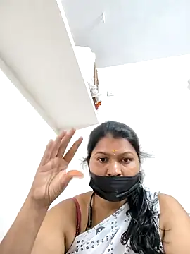 Stripchat sex cam tamil_Miraclequeen