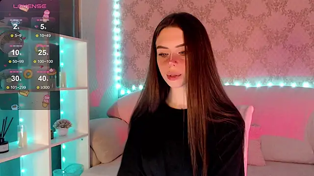 Stripchat sex cam HolyMiax